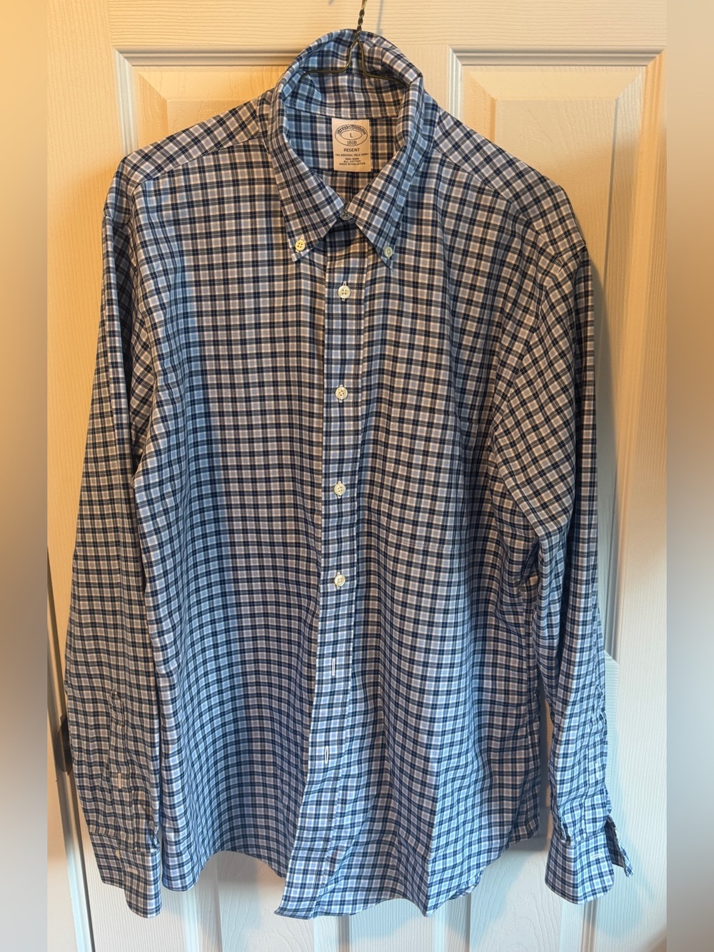Brooks Brothers - Blue and White Plaid Button Up - Men’s Large - Regent